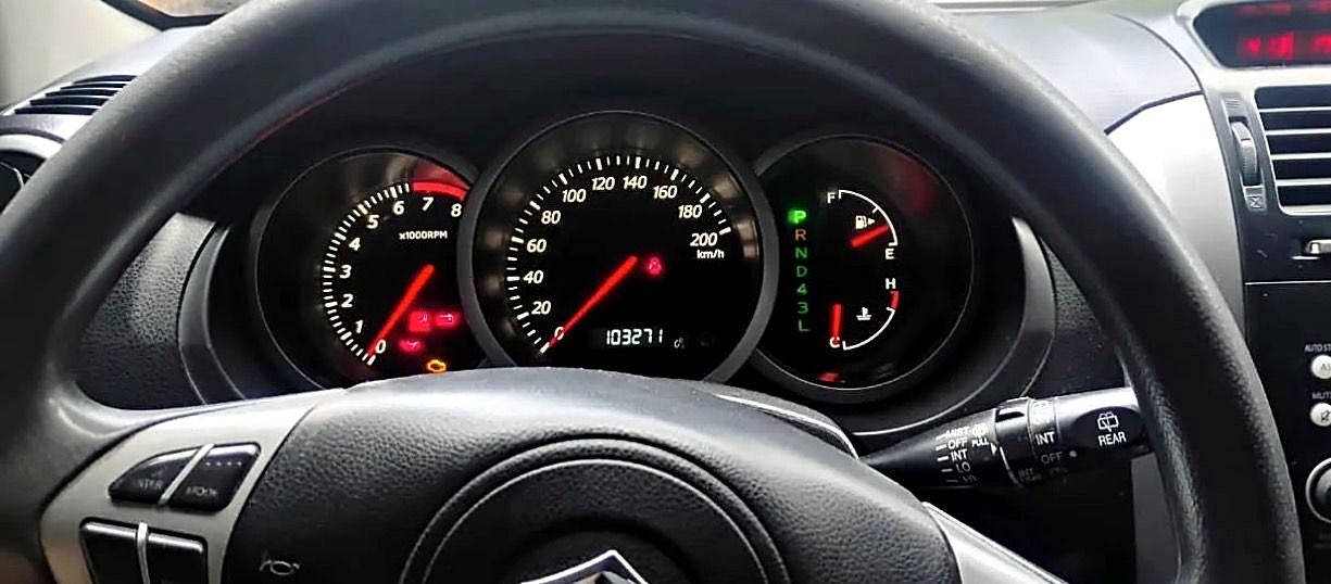 Suzuki Grand Vitara 2.7 foto 4