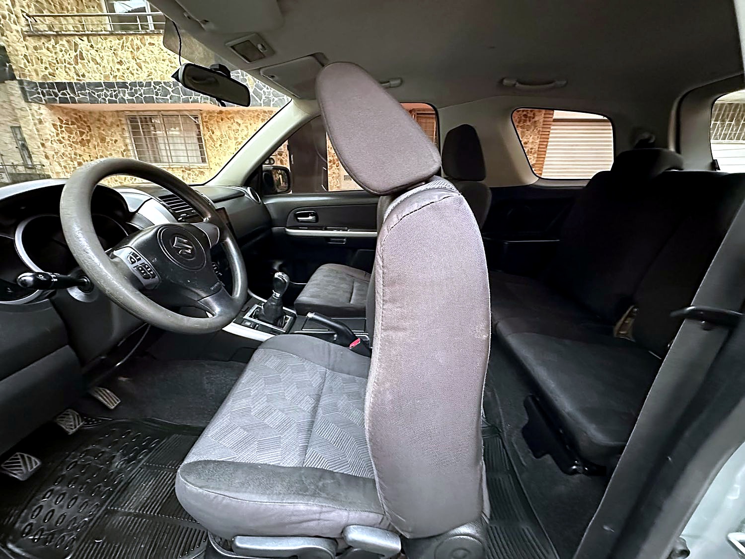 Suzuki Grand Vitara foto 9