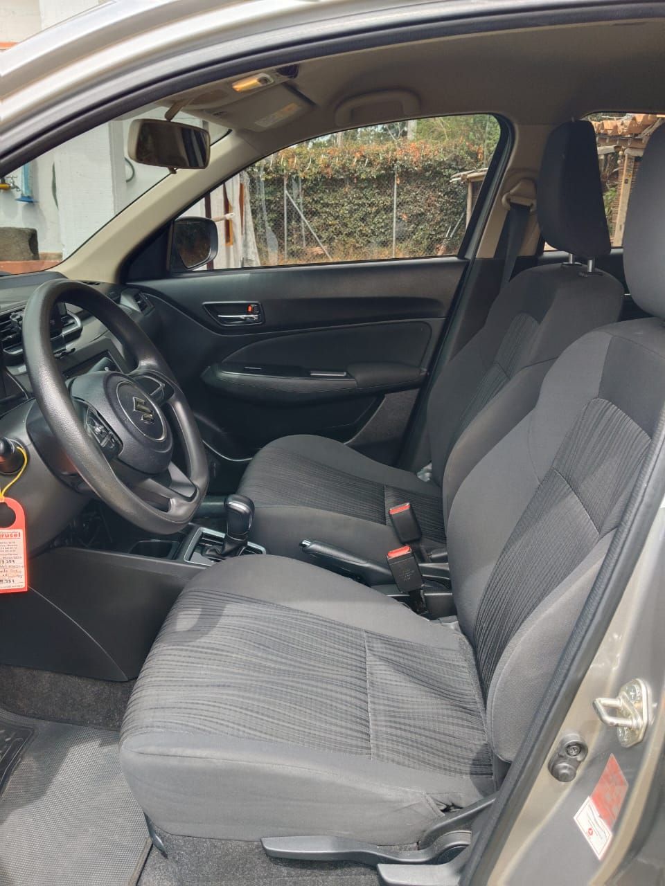 Suzuki Swift Dzire foto 7
