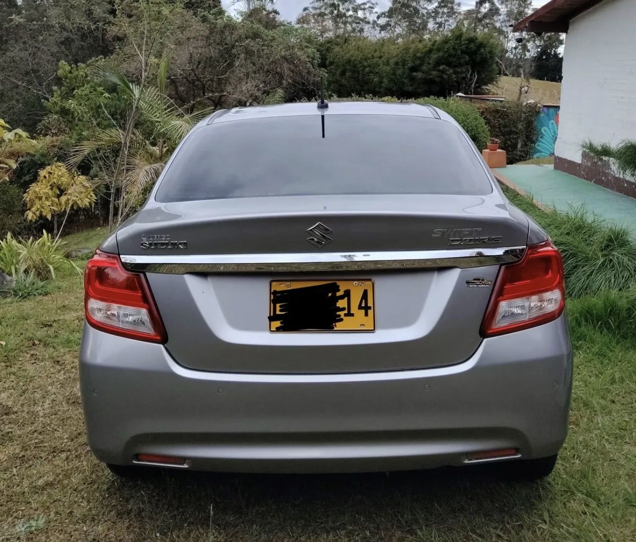 Suzuki Swift Dzire foto 13