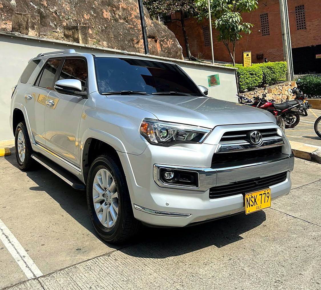 Toyota 4Runner Limited foto 5