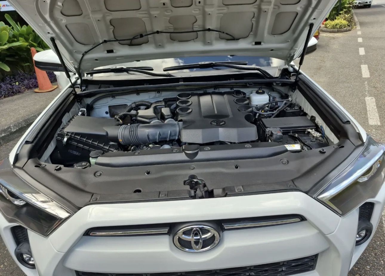 Toyota 4Runner 4.0 SR5 foto 9