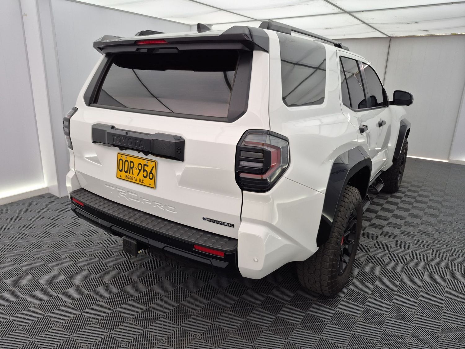 Toyota 4Runner TRD PRO 2.4 HB foto 2