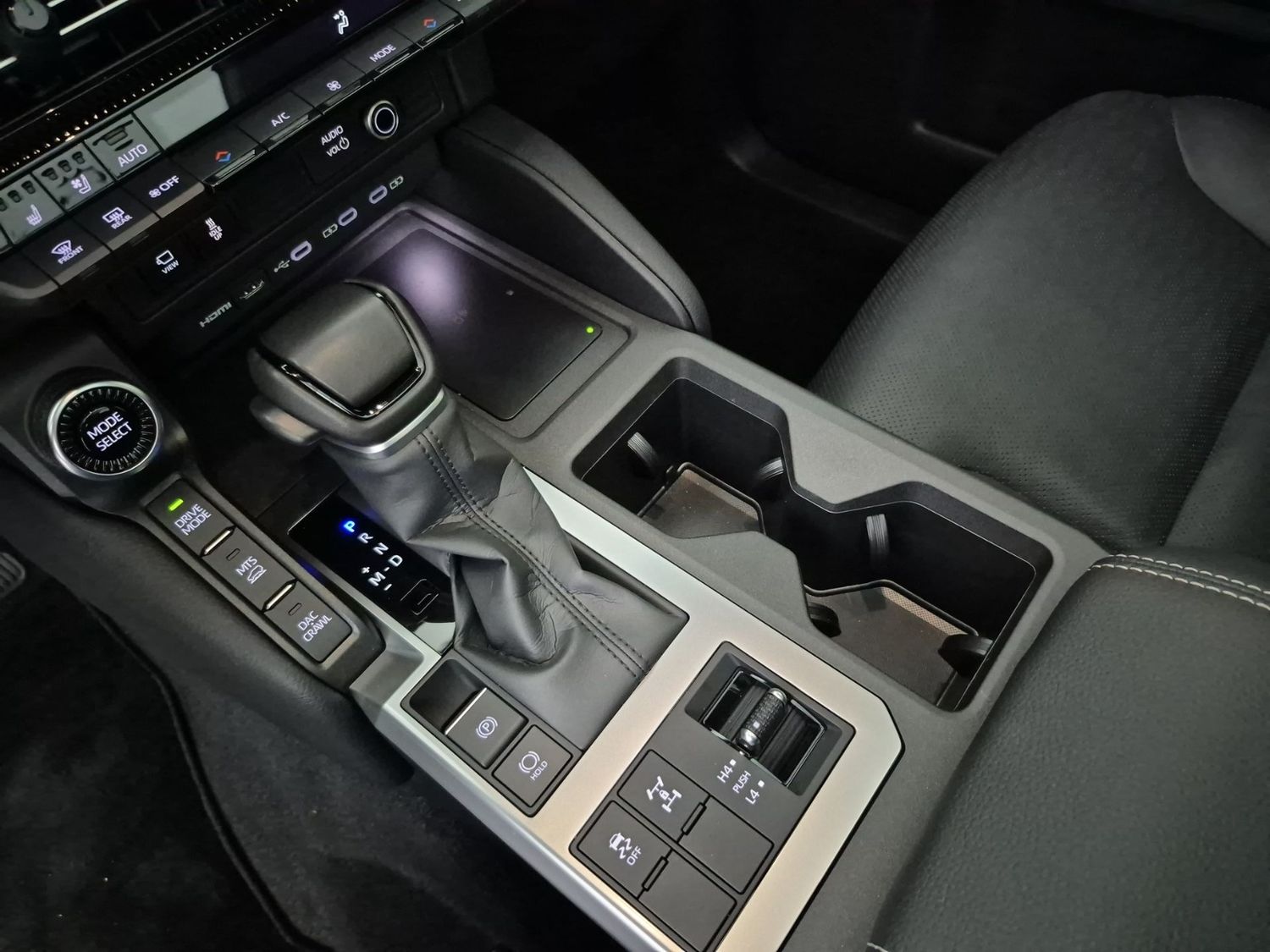 Toyota 4Runner TRD PRO 2.4 HB foto 3