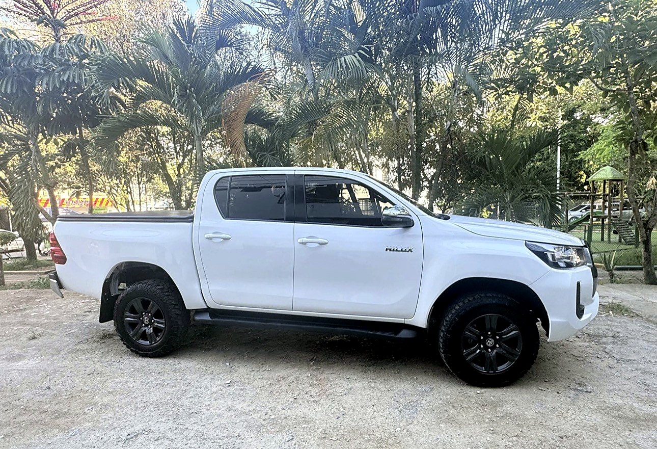 Toyota Hilux Gasolina foto 8