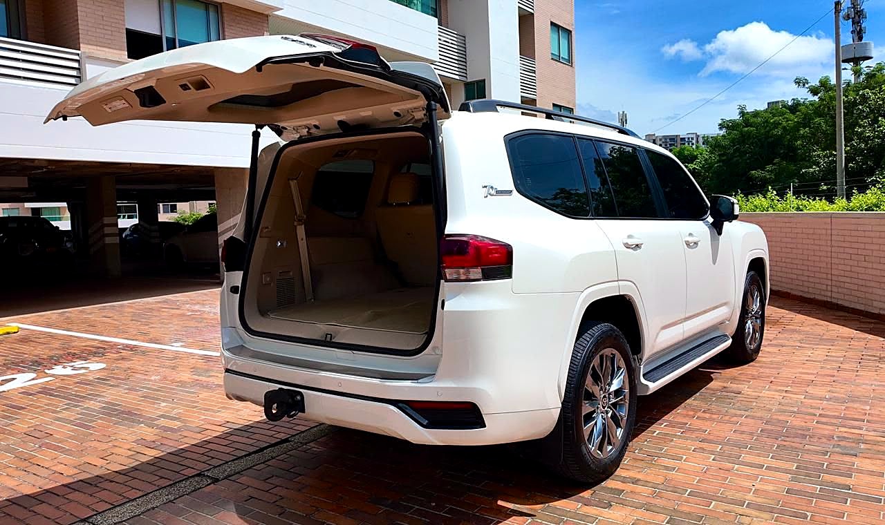 Toyota Land Cruiser GXR foto 7