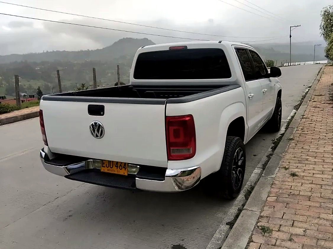 Volkswagen Amarok 2.0 Diesel 4x4 foto 6