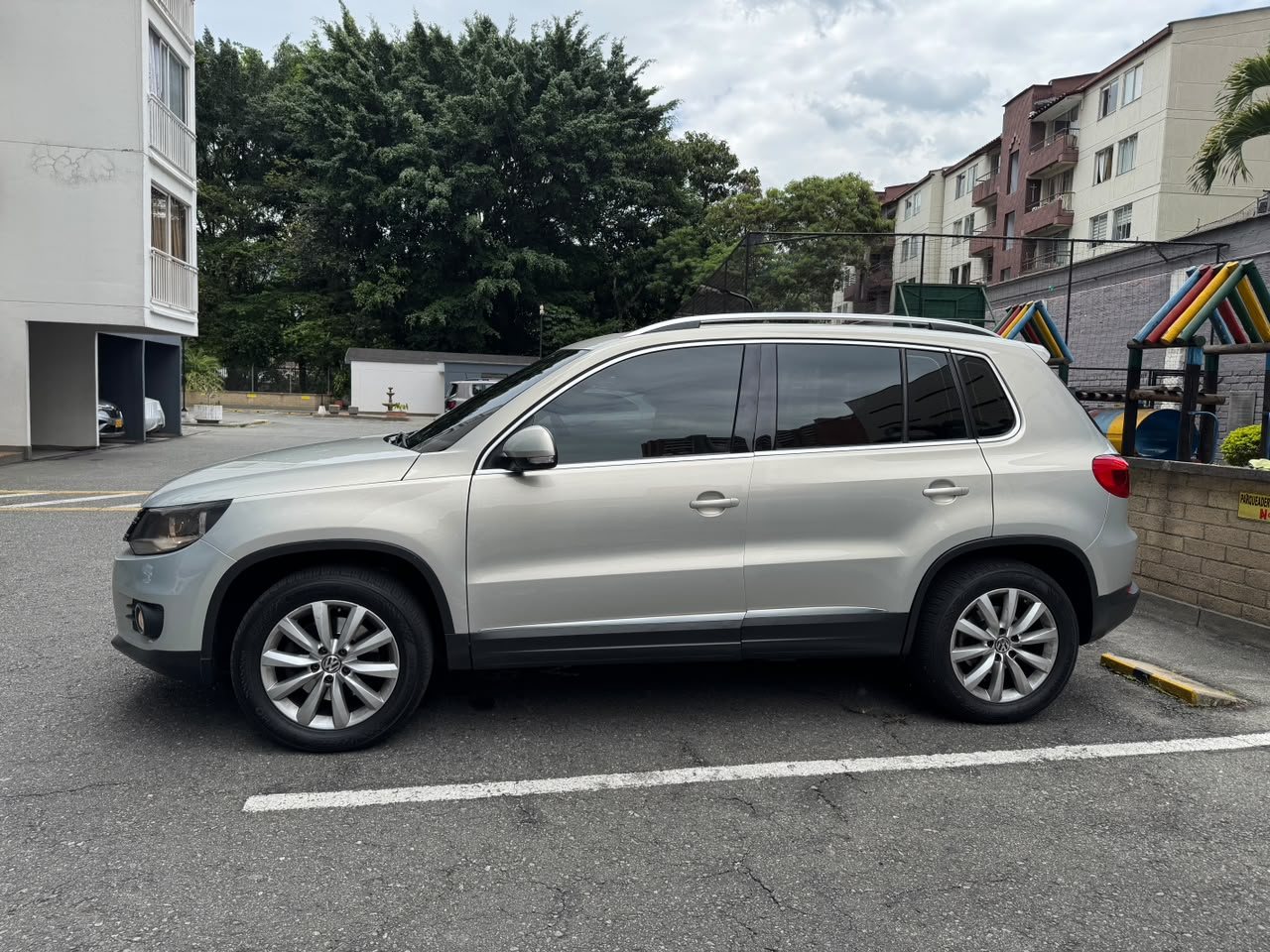 Volkswagen Tiguan Sport foto 4