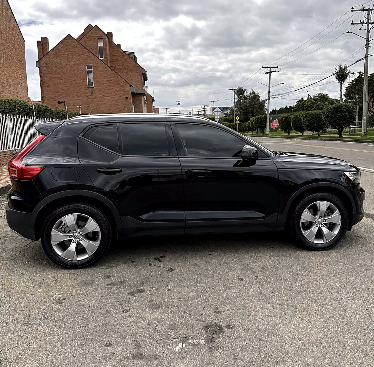 Volvo XC40 Momentum foto 4