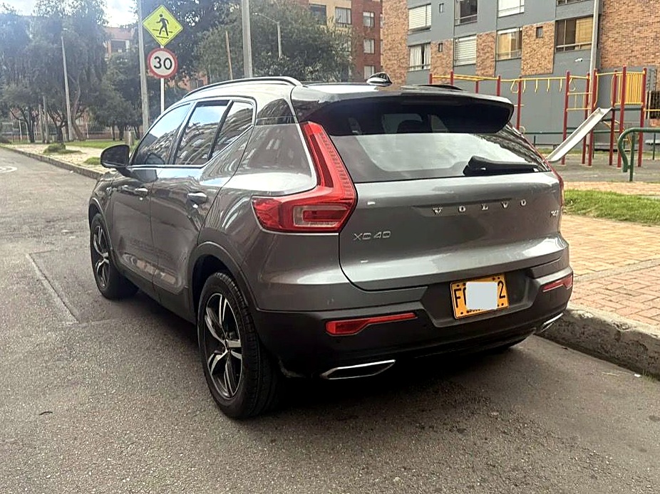 Volvo XC40 R-Design foto 6