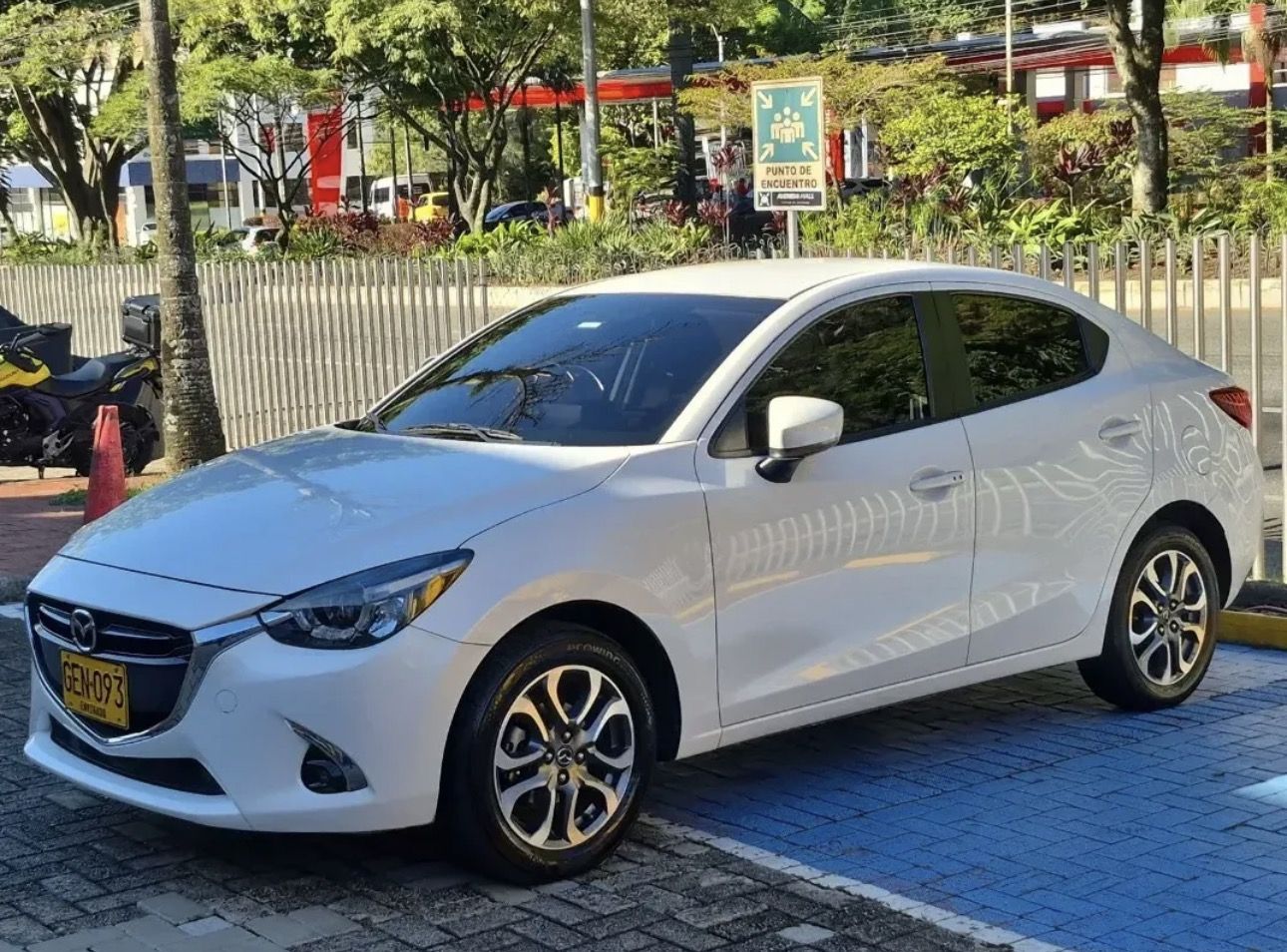 Mazda 2 1.5 GT Lx