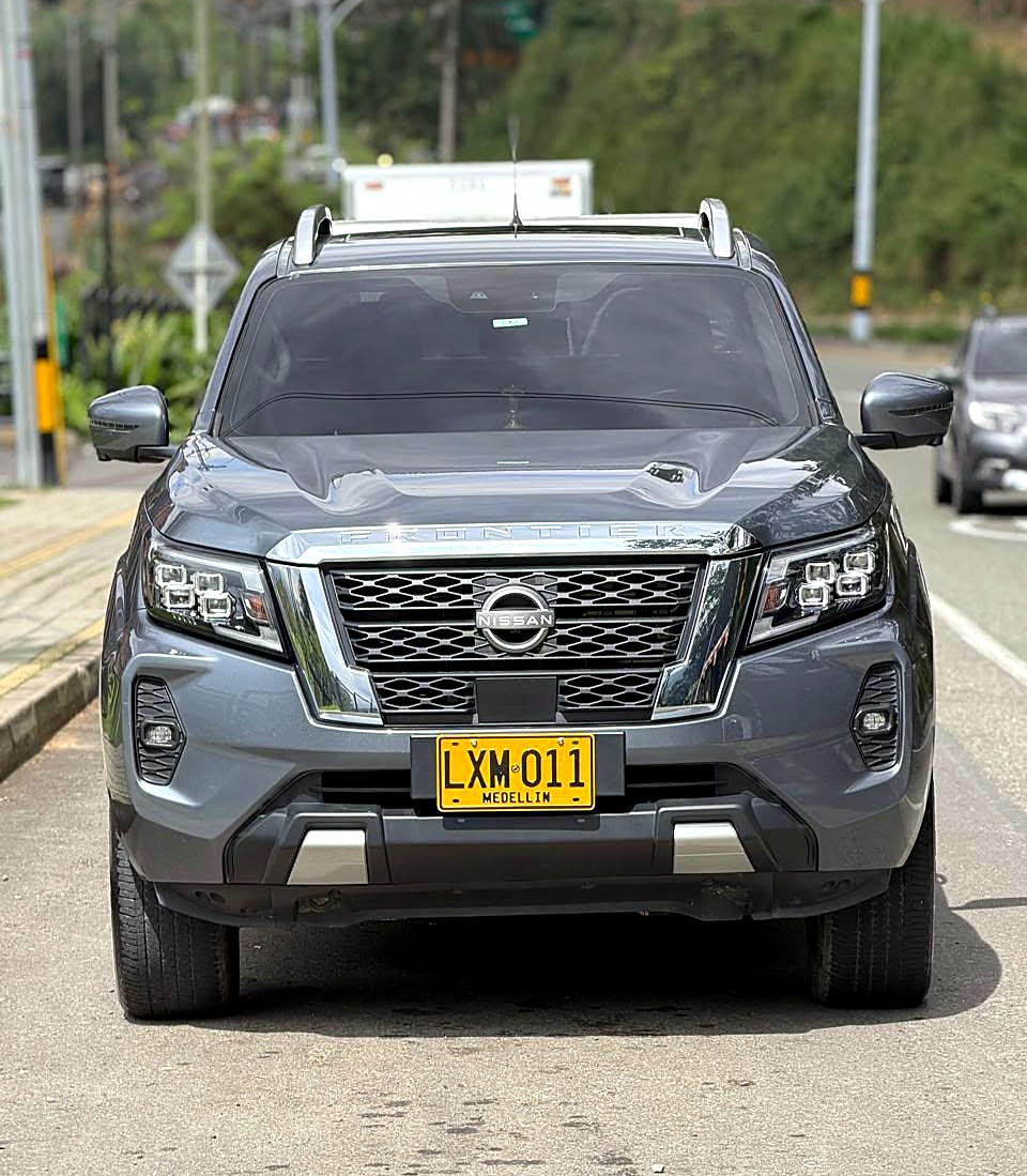 Nissan Frontier Platinum