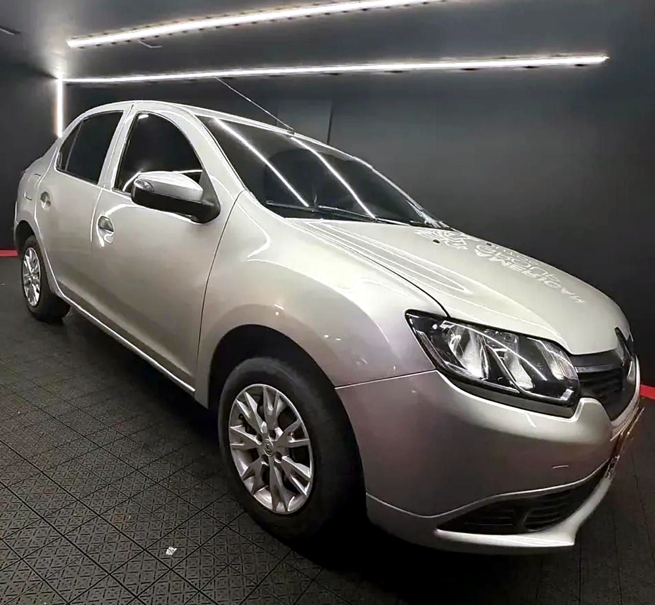 Renault Logan Expression