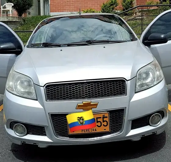 Chevrolet Aveo Emotion 2012