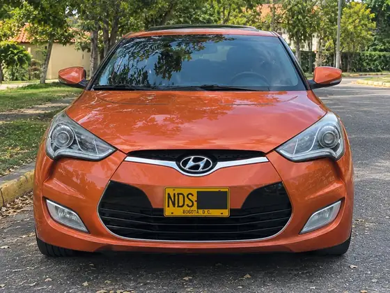 Hyundai Veloster 1.6 Advance 2013