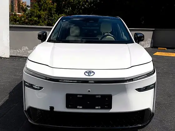 Toyota BZ3X Pro+ 2026