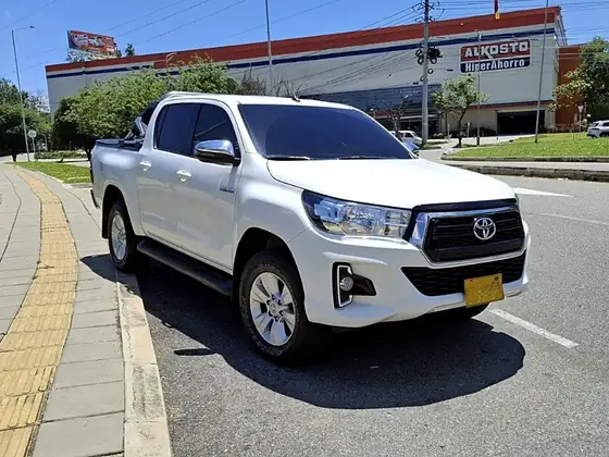 Toyota Hilux Diesel 2019