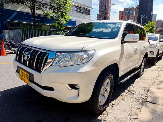 Toyota TXL 2.8 Diesel 2023
