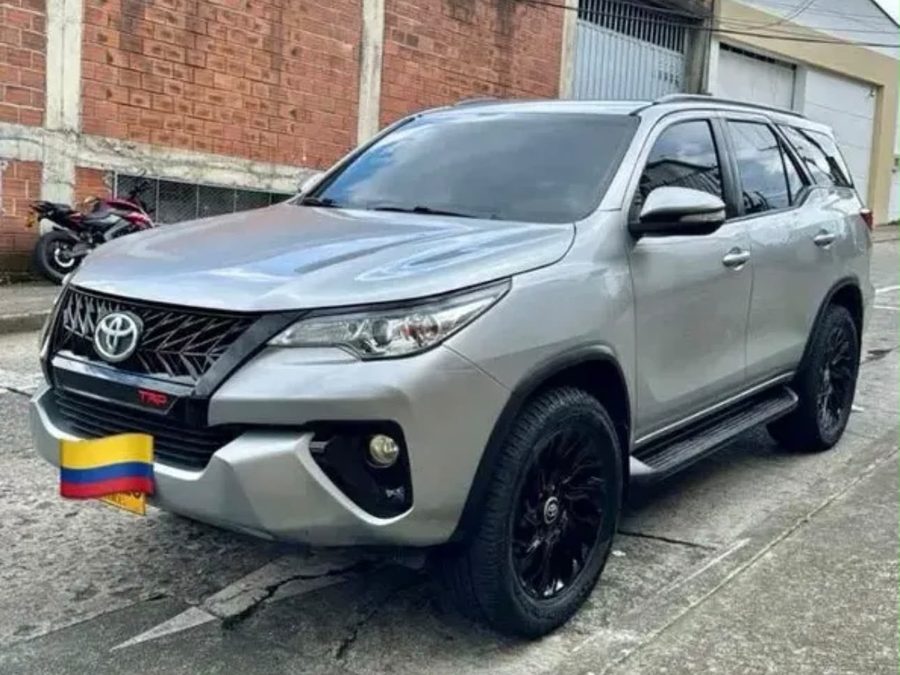 Toyota Fortuner 2.7L