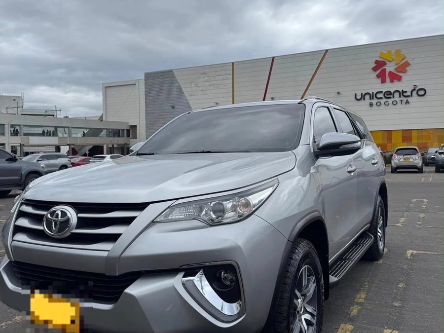 Toyota Fortuner 2.7L