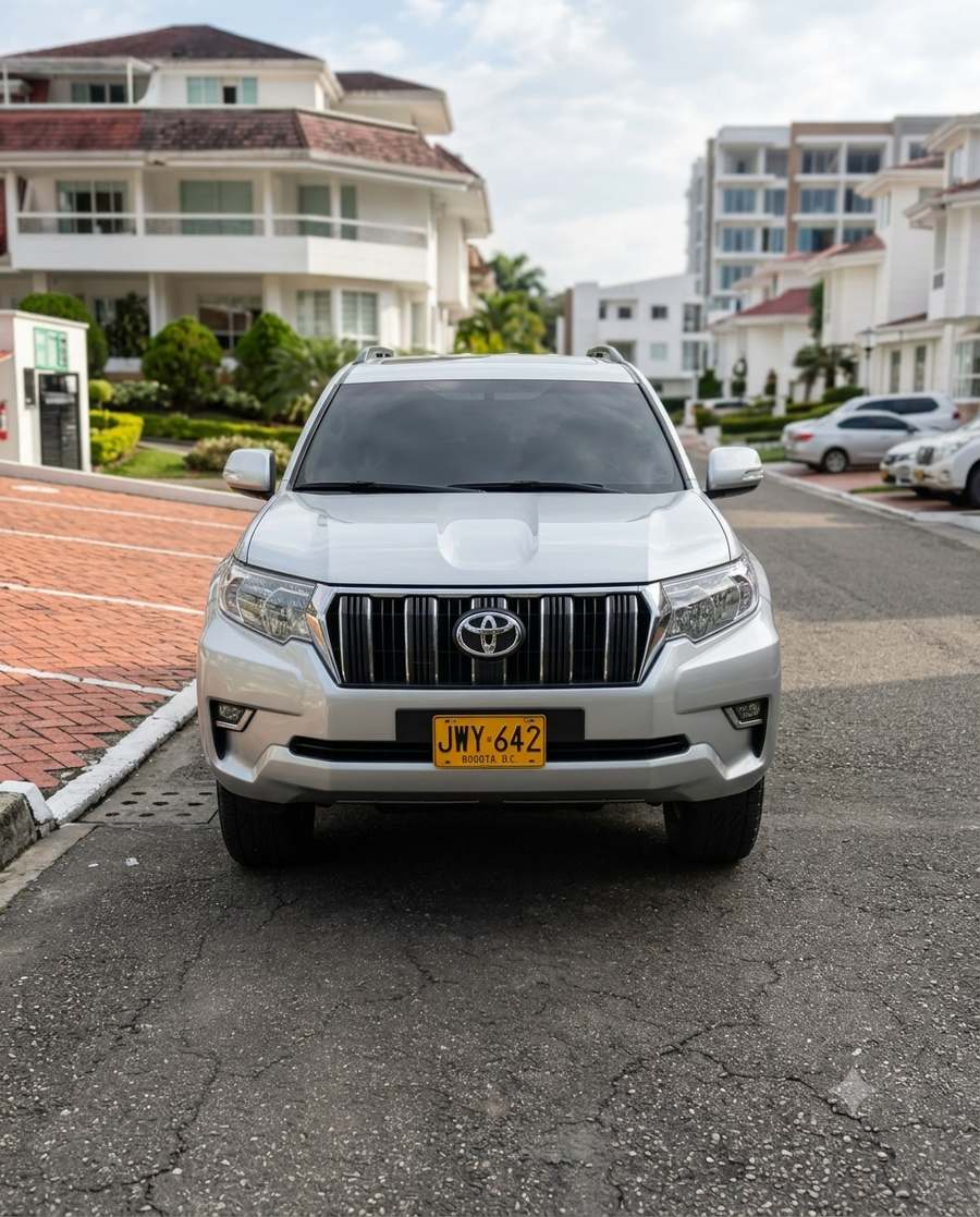 Toyota Land Cruiser Prado TXL