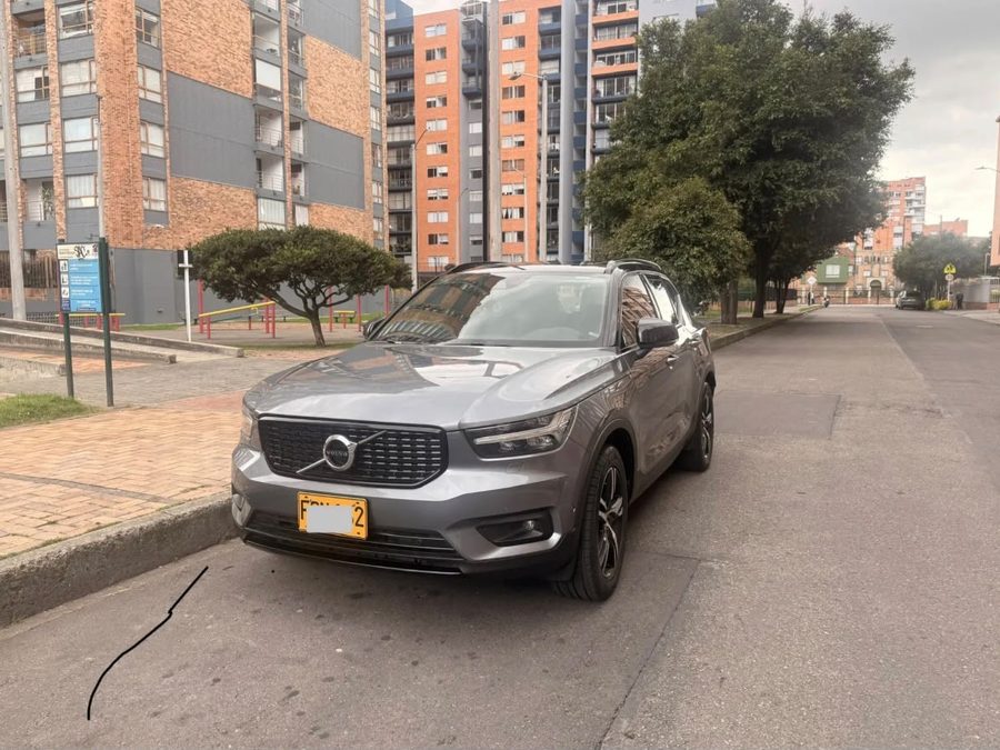 Volvo XC40 R-Design